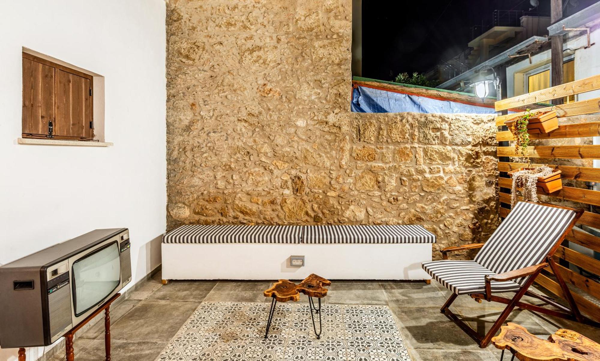 Diamante Guest House-stone Apartment *